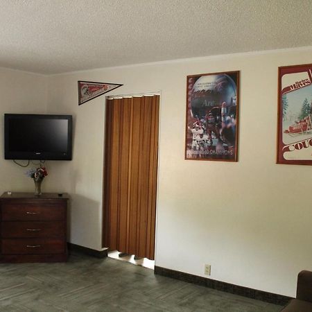 American Travel Inn 普尔曼 外观 照片