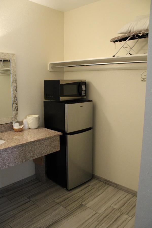 American Travel Inn 普尔曼 外观 照片